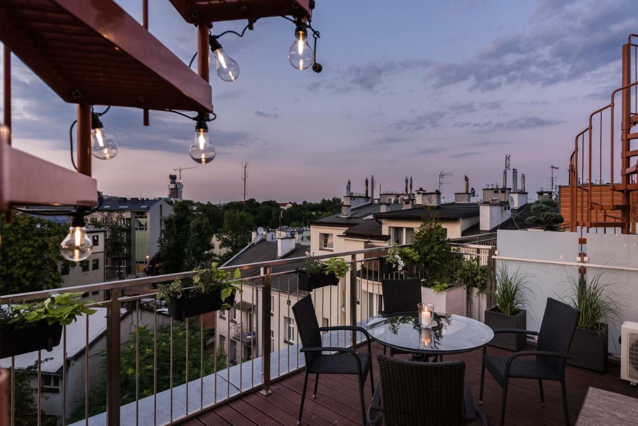 Panoramic Penthouse By Max Kraków